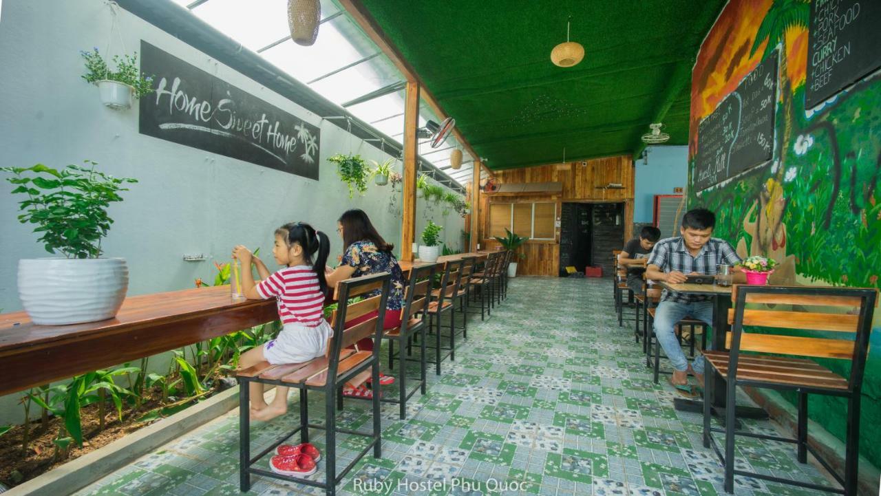 Ruby Phu Quoc Hostel Eksteriør bilde